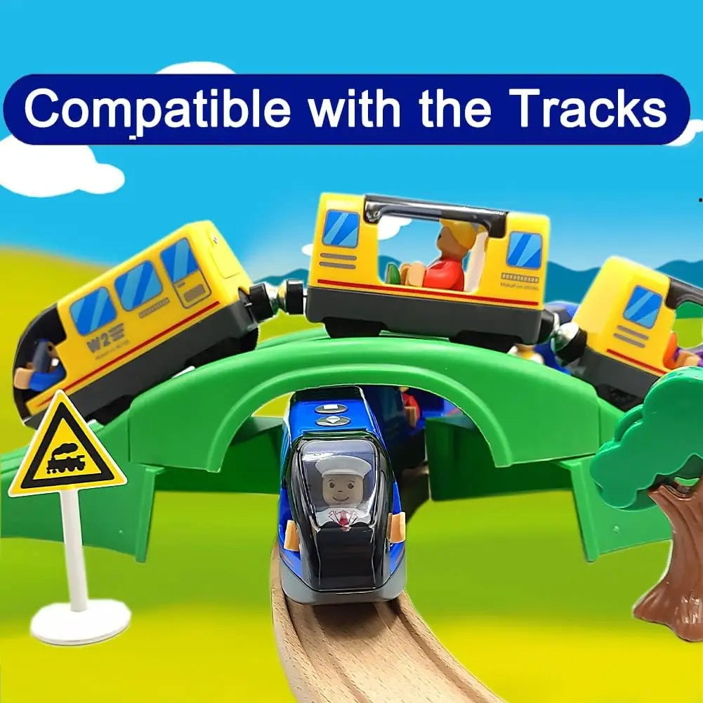 Battery Operated Locomotive Train Set for Wooden Train Tracks Magnetic Connection, Powerful Engine Bullet Train Set