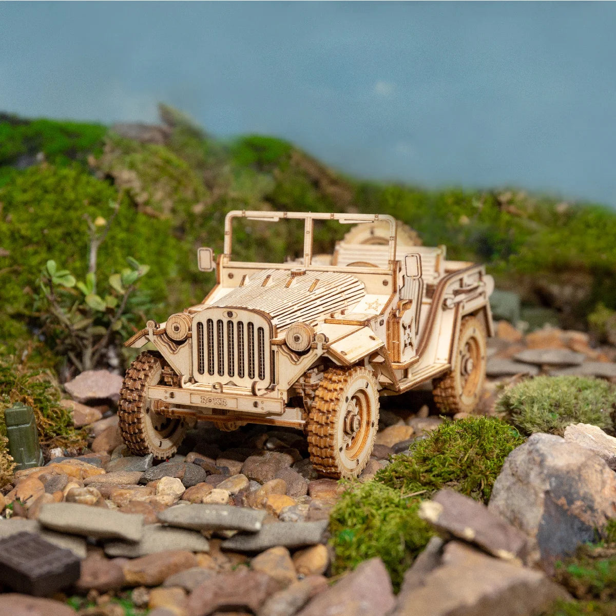 Robotime Rokr Classic Car 3D Wooden Puzzle Train Army Jeep Heavy Truck Vintage Car 1:15 Scale Model Building Kits for Kids